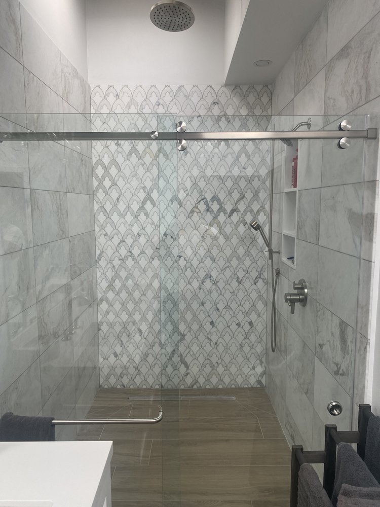 Walk-in shower detail